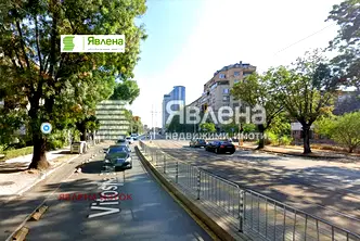 Магазин в София, Иван Вазов