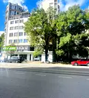 Магазин в София, Иван Вазов