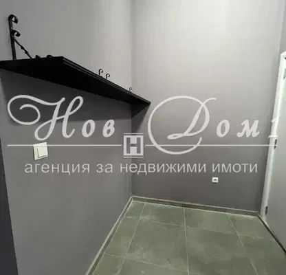 Снимка 3 — Магазин във Варна, Колхозен пазар