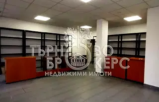 Магазин във Велико Търново, Колю Фичето