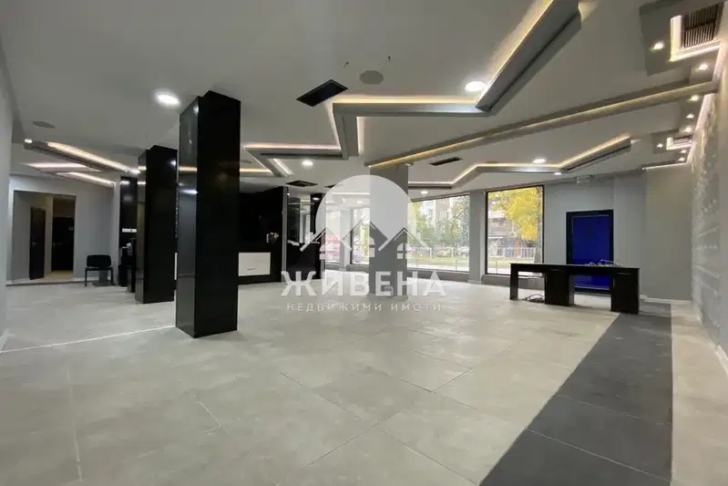 Shop in Varna, Lyatno Kino Trakiya