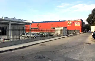 Магазин във Варна, Младост 1