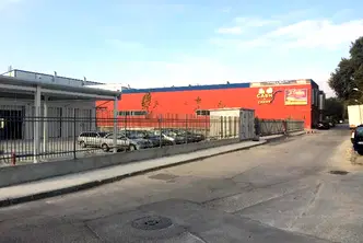 Магазин във Варна, Младост 1