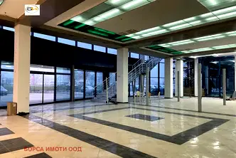 Магазин във Враца, Промишлена зона