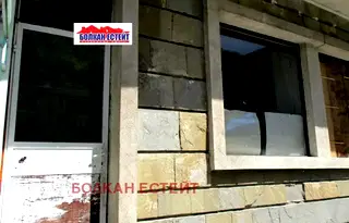 Магазин във Велико Търново, Света гора