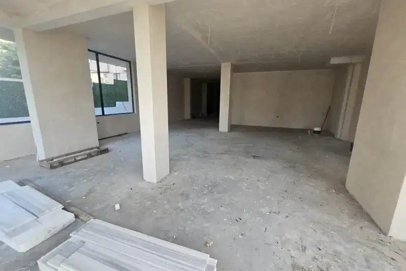 Магазин в Кърджали, Веселчане