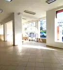 Магазин във Варна, Владислав Варненчик 1