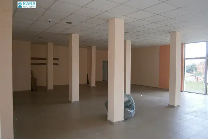 Shop in Kyrdjali, Vyzrojdenci