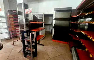 Магазин в Кърджали, Възрожденци