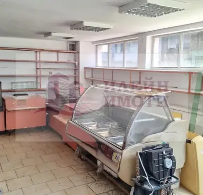 Снимка 2 — Магазин в Русе, Здравец Изток