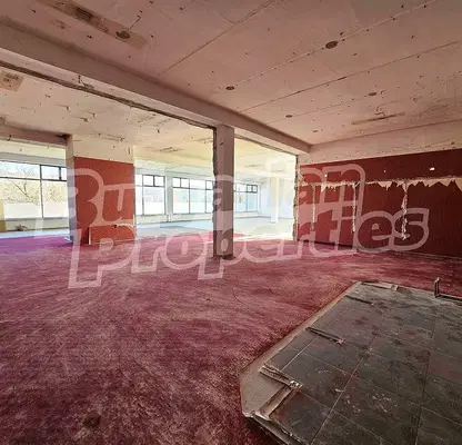 Photo 2 — Shop in област София, Kostenec