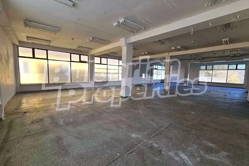 Shop in област София, Kostenec