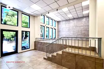 Магазин във Велико Търново, Горна Оряховица