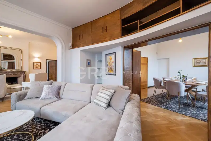 5-bedroom apartment in Sofiya, Centyr