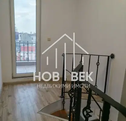 Photo 5 — 5-bedroom apartment in Varna, Centyr