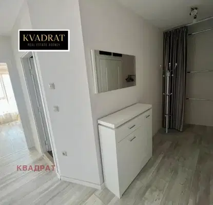 Снимка 5 — Многостаен апартамент във Варна, м-т Ален мак