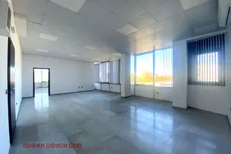 Офис в Студентски