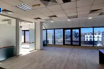 Офис в Студентски