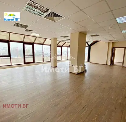 Photo 2 — Office in Студентски
