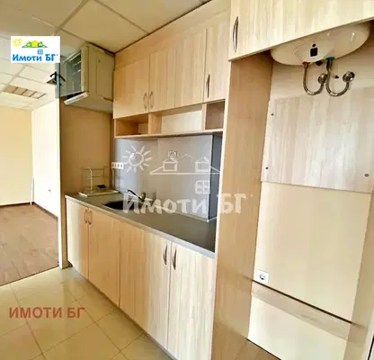 Photo 5 — Office in Студентски