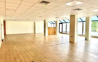 Офис в Студентски