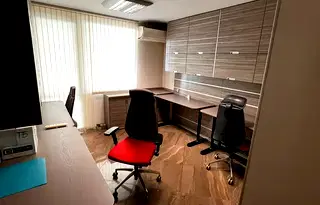 Офис в София, Център