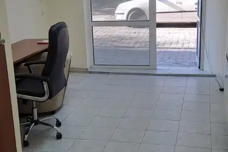Офис в София, Банишора