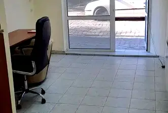 Офис в София, Банишора