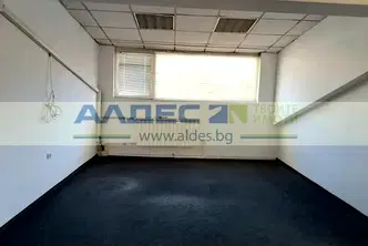 Офис в София, Банишора