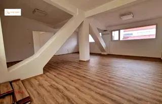 Офис в София, Банишора