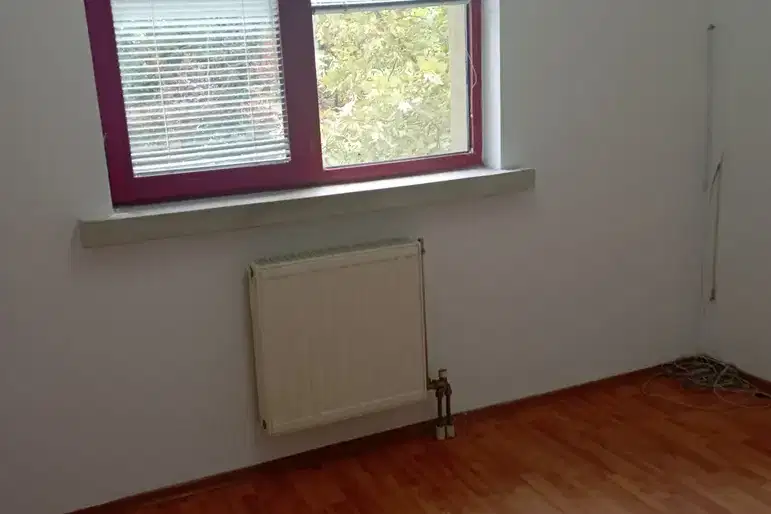 Office in Sofiya, Belite Brezi