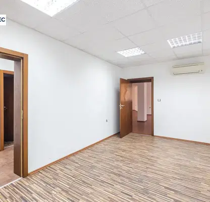 Снимка 5 — Офис във Варна, Бриз