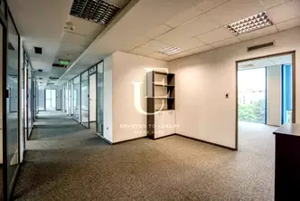 Офис в София, Бъкстон