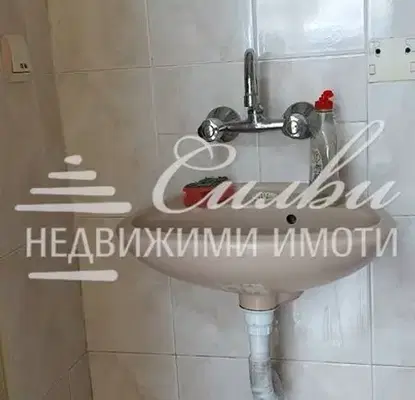 Снимка 5 — Офис в Шумен, Център