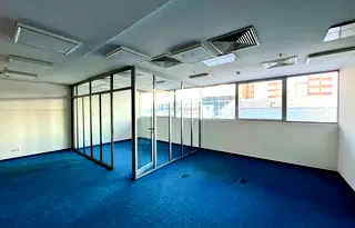 Офис в София, Център