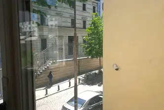 Офис в София, Център