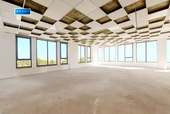 Офис в София, Център