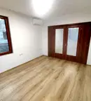 Офис във Варна, Център
