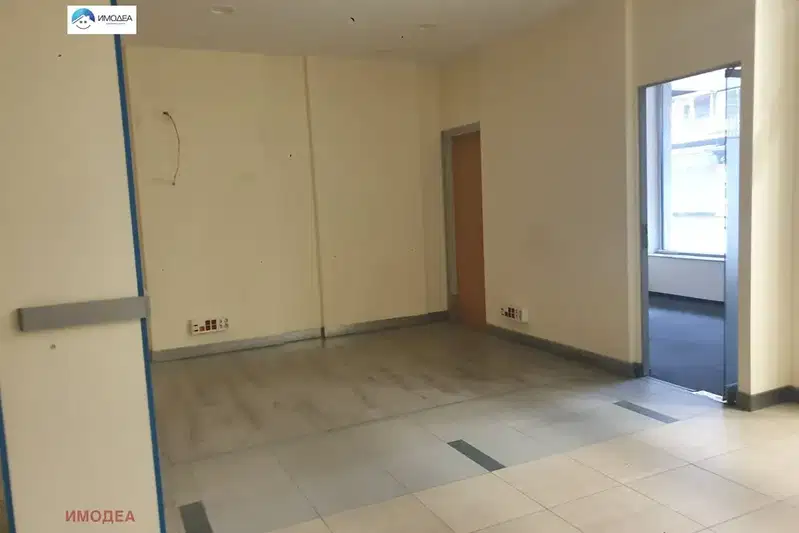 Office in Veliko Tyrnovo, Centyr
