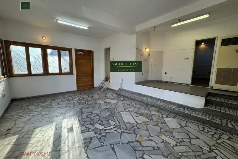 Office in Veliko Tyrnovo, Centyr