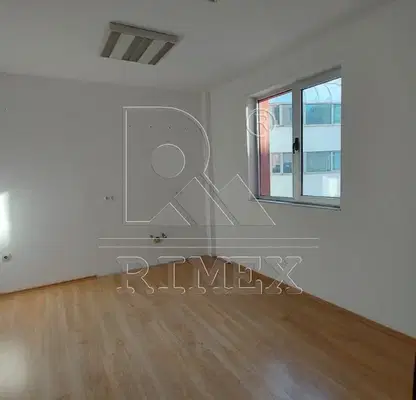 Photo 3 — Office in Plovdiv, Centyr