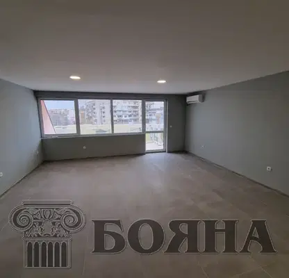 Снимка 2 — Офис в Русе, Център