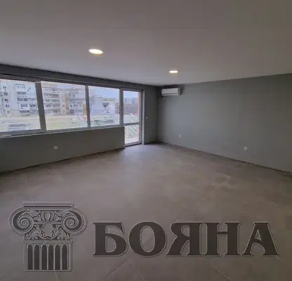 Снимка 3 — Офис в Русе, Център