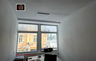 Офис във Враца, Център