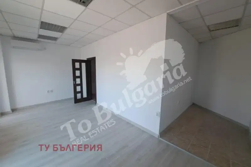 Офис във Велико Търново, Център