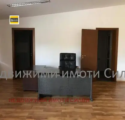 Photo 2 — Office in Shumen, Centyr