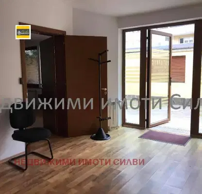 Photo 3 — Office in Shumen, Centyr