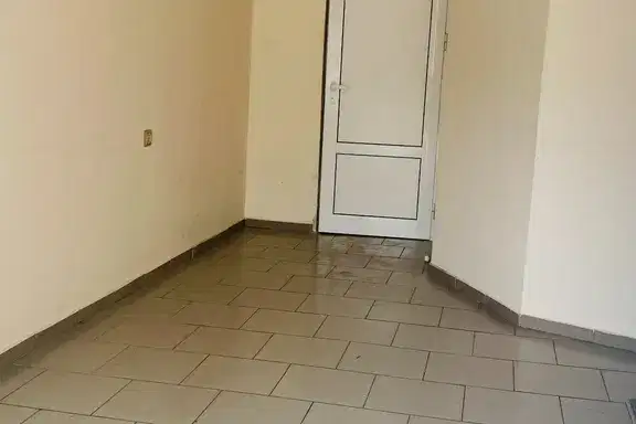 Office in Ruse, Centyr