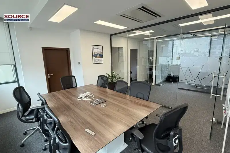 Office in Sofiya, Centyr