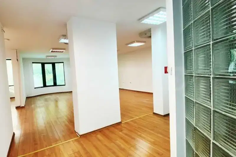 Office in Plovdiv, Centyr